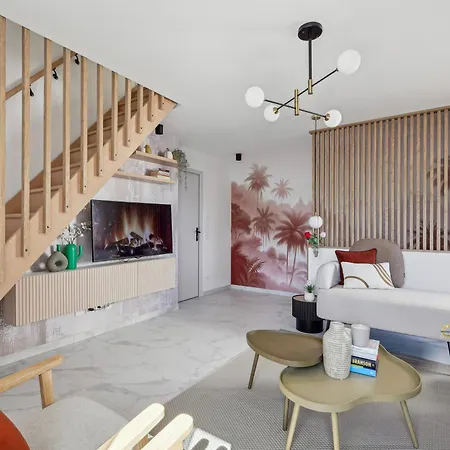 Maison Cosy, Neuve Et Lumineuse *